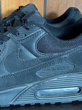 Nike Air Max 90 Recraft Triple Black CN8490-003 Men's Shoes Sz 9 - GUC